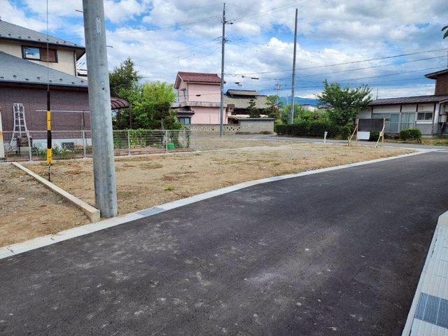 篠ノ井布施五明　9区画分譲地　2区画販売中　建築条件なし