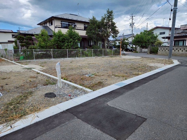 篠ノ井布施五明　9区画分譲地　建築条件なし