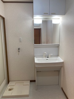 メディカル権堂403号室