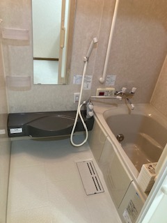 メディカル権堂403号室